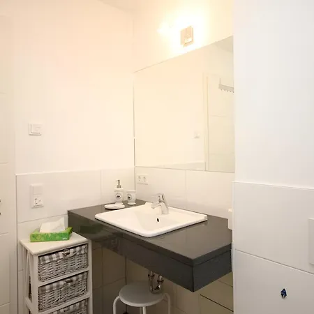 Haus Pamir We 23 